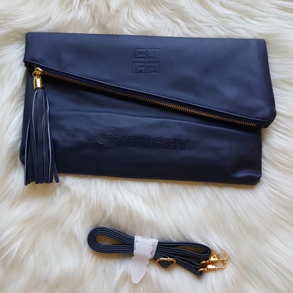 Last 1!!! Givenchy shoulder bag / clutch - Picture 2 of 7